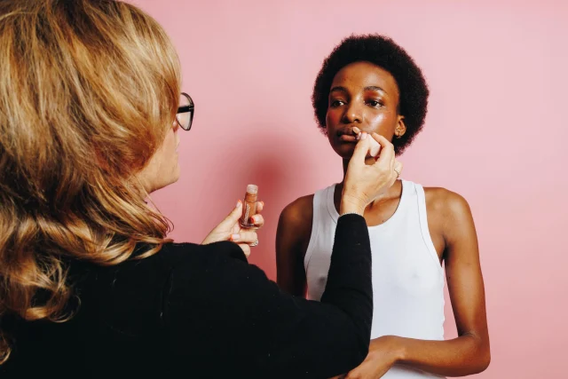 I still pinch myself every day that I own a skincare brand that’s won 11 awards. I am obsessed with launching new products that will help improve skin tone and glow. I love the whole process of testing and seeing results. Choosing the packaging and working towards launch day. 

What do I love the most? Getting to prep the models skin with @lumi.gloskin and glowing them up with my makeup tip and tricks. I love being on set, having creative control and just having fun. 

Thank you @tegansmithphotography for capturing this behind the scenes moment. Touching up lips with @swiitchbeauty to add that extra glow. 🫶✨🤩